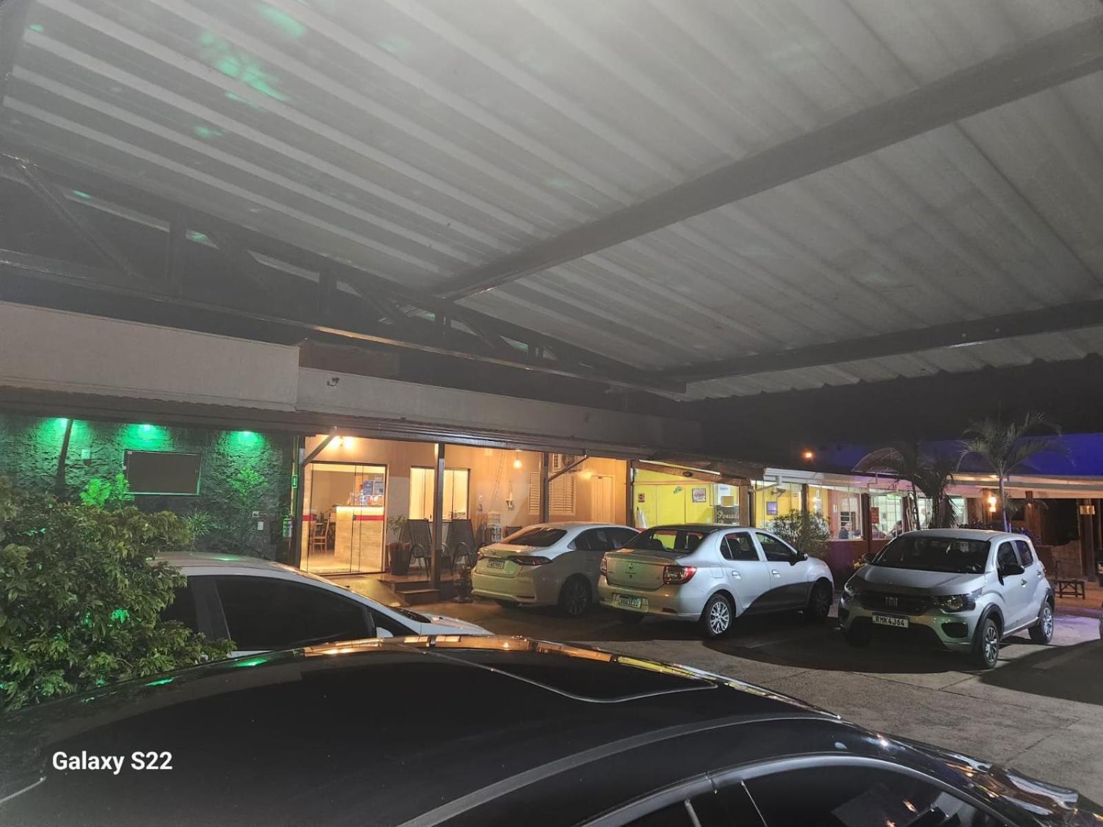 Hotel Pousada Paraiso Avaré エクステリア 写真