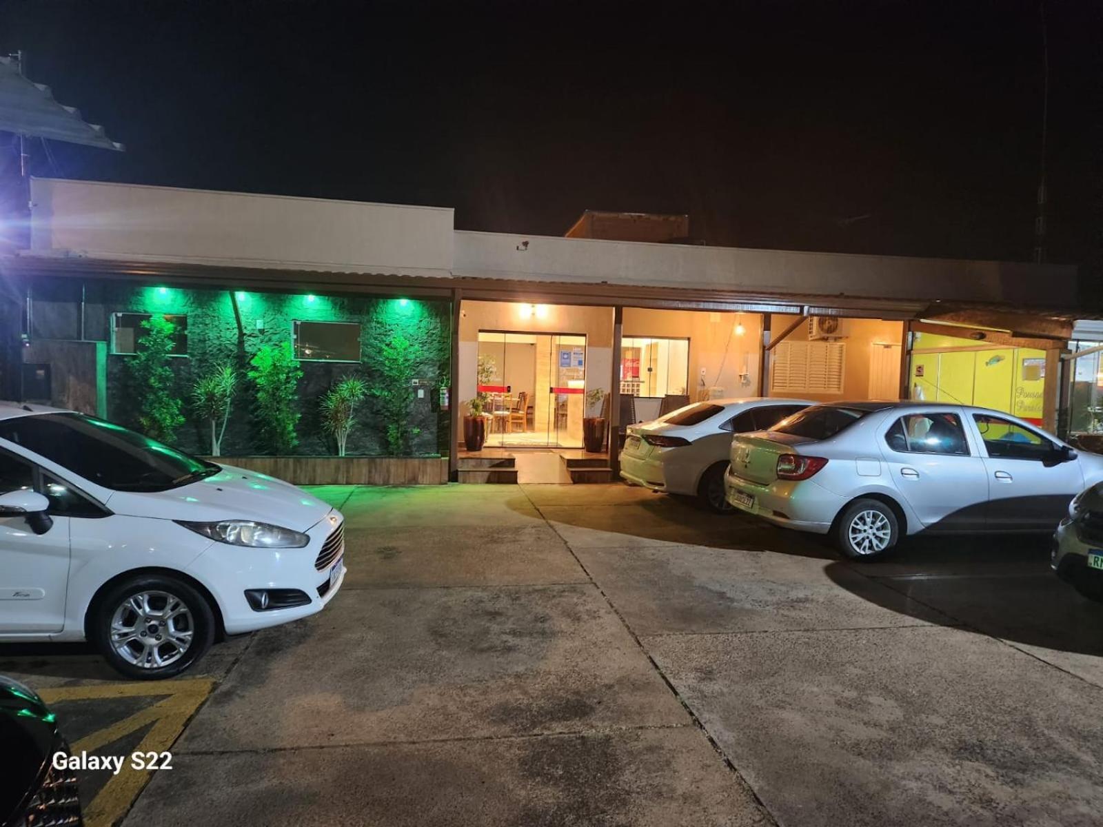 Hotel Pousada Paraiso Avaré エクステリア 写真